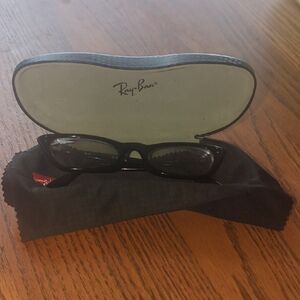 Ray-Ban Black Cat-Eye Eyewear with Case